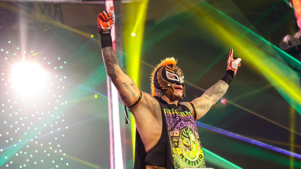 Rey Mysterio Early Life and Education